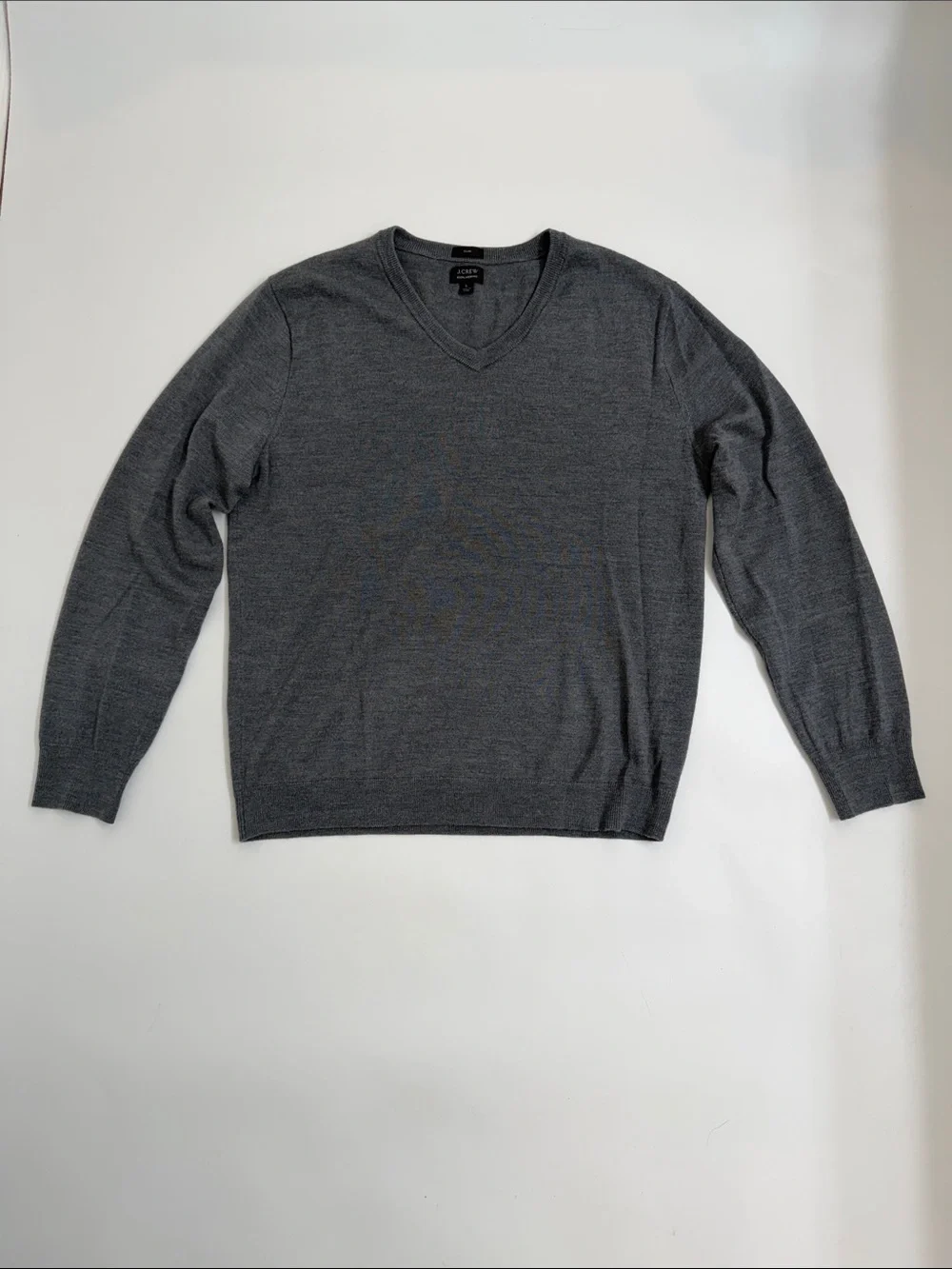 J Crew 100% Merino Wool Sweater‎ Men’s Large Grey V-Neck Slim Fit